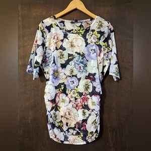 White House Black Market Women's Size Large Flower Shirt